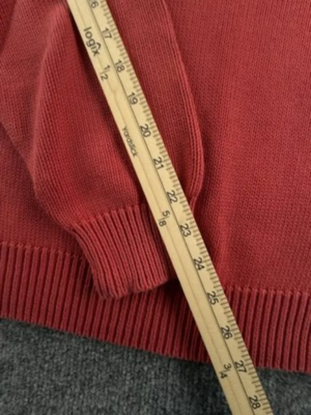 Burberry London Sweater Red Logo Mens Crew Neck Pullover 6 Long Sleeve Solid